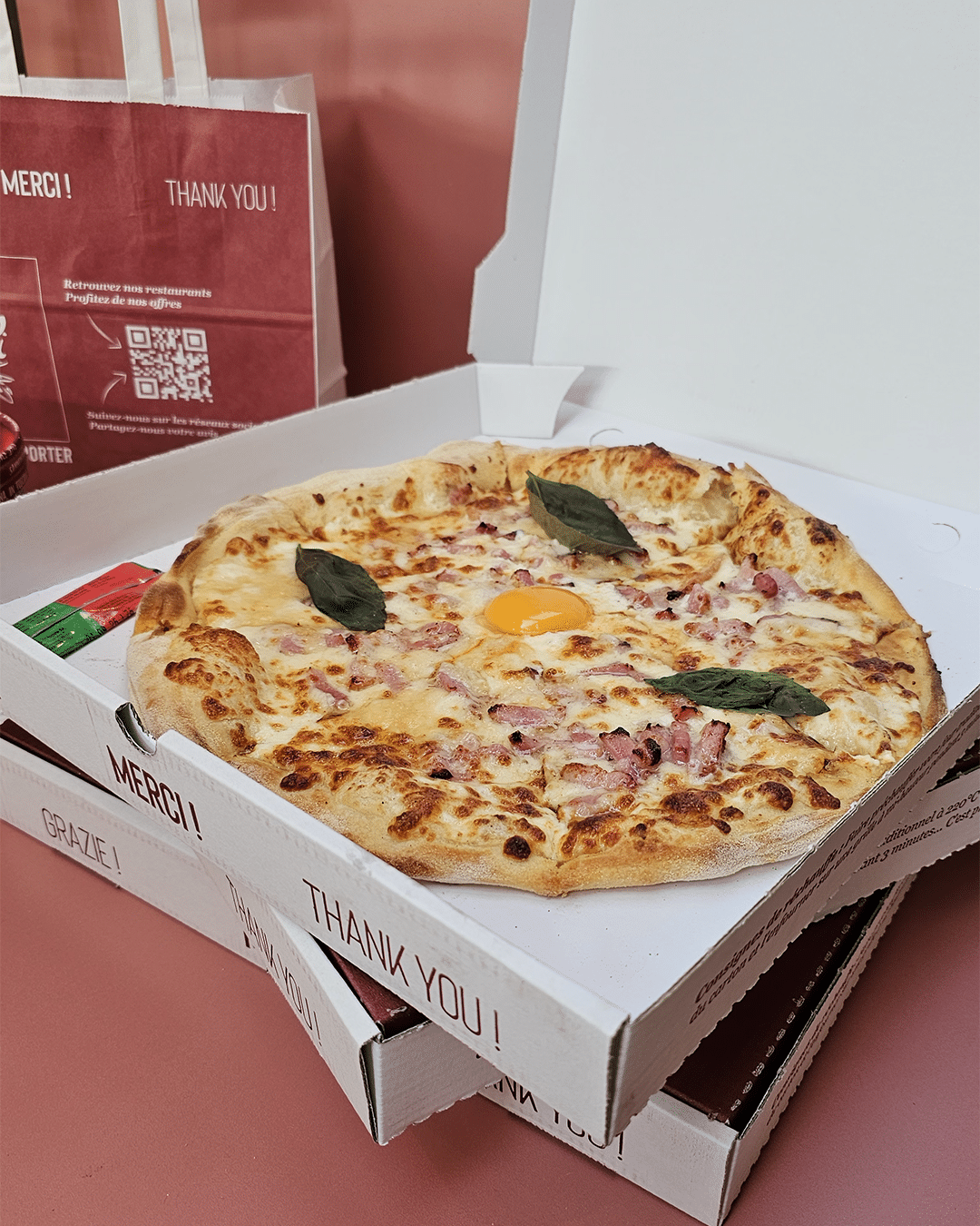 Plat de carbonara italien servi au restaurant Fabioli Presto Part-Dieu à Lyon