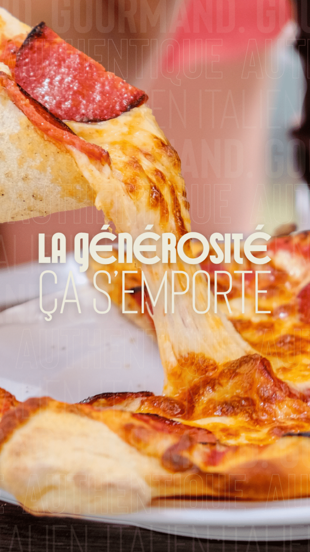 Part de pizza pepperoni au fromage filant, la générosité ça s'emporte